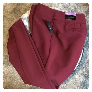Worthington curvy fit slim leg maroon berry pants